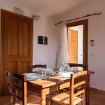 Stunning Bouganvillage 2 Bed Sleep 6 Appartamento Tanaunella