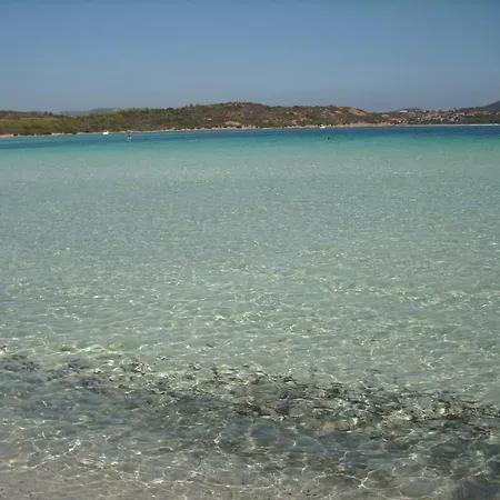 Stunning Bouganvillage 2 Bed Sleep 6 Lägenhet Tanaunella