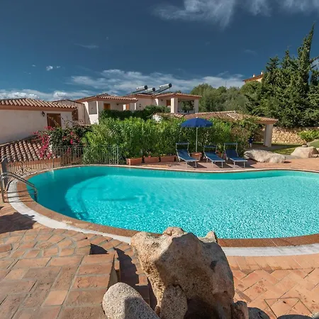 Stunning Bouganvillage 2 Bed Sleep 6 *