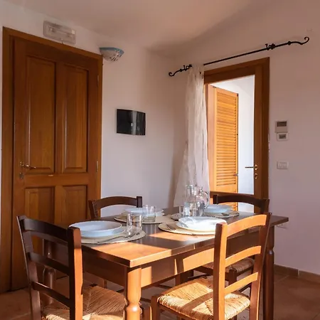 Stunning Bouganvillage 2 Bed Sleep 6 דירה טנאונלה